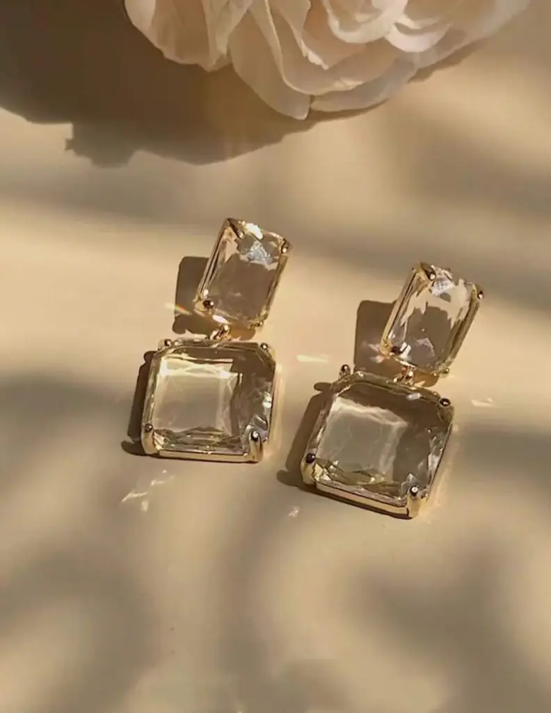 Aretes Cold